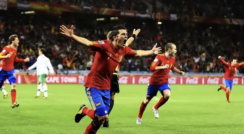 一支英国足球队在近期比赛中失利 一支英国足球队在近期比赛中失利