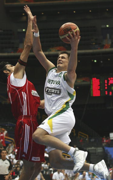 土耳其大胜立陶宛,淘汰赛名额撼动 土耳其大胜立陶宛,淘汰赛名额撼动