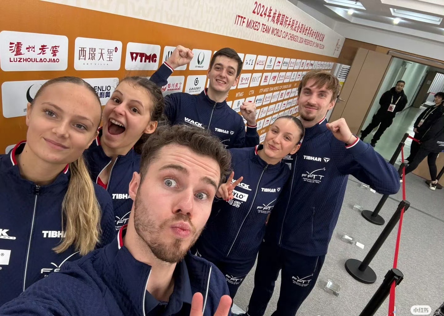 瑞典队在激动人心的比赛中获得胜利 瑞典队在激动人心的比赛中获得胜利