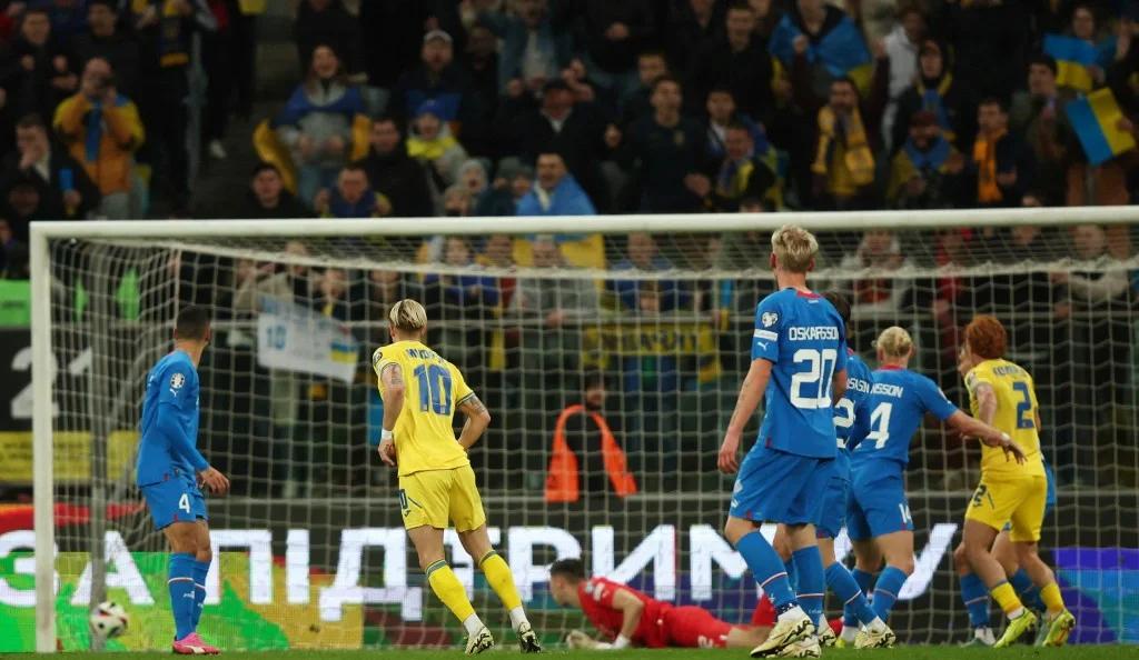 欧锦赛小组赛：乌克兰队全面胜出，风头无两