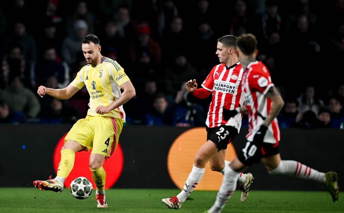 尤文图斯主场大胜,锁定欧冠强资格 尤文图斯主场大胜,锁定欧冠强资格