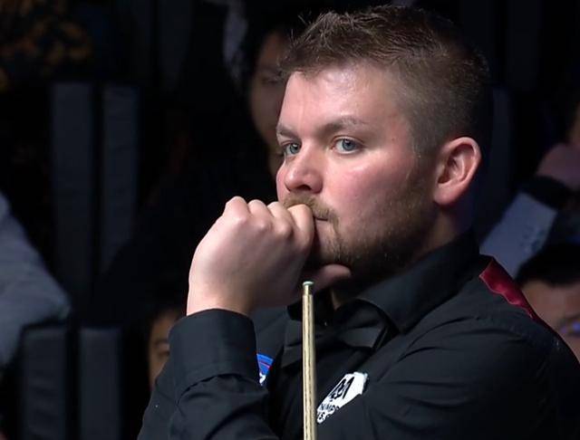 表现抢眼,实力碾压对手夺金 表现抢眼,实力碾压对手夺金