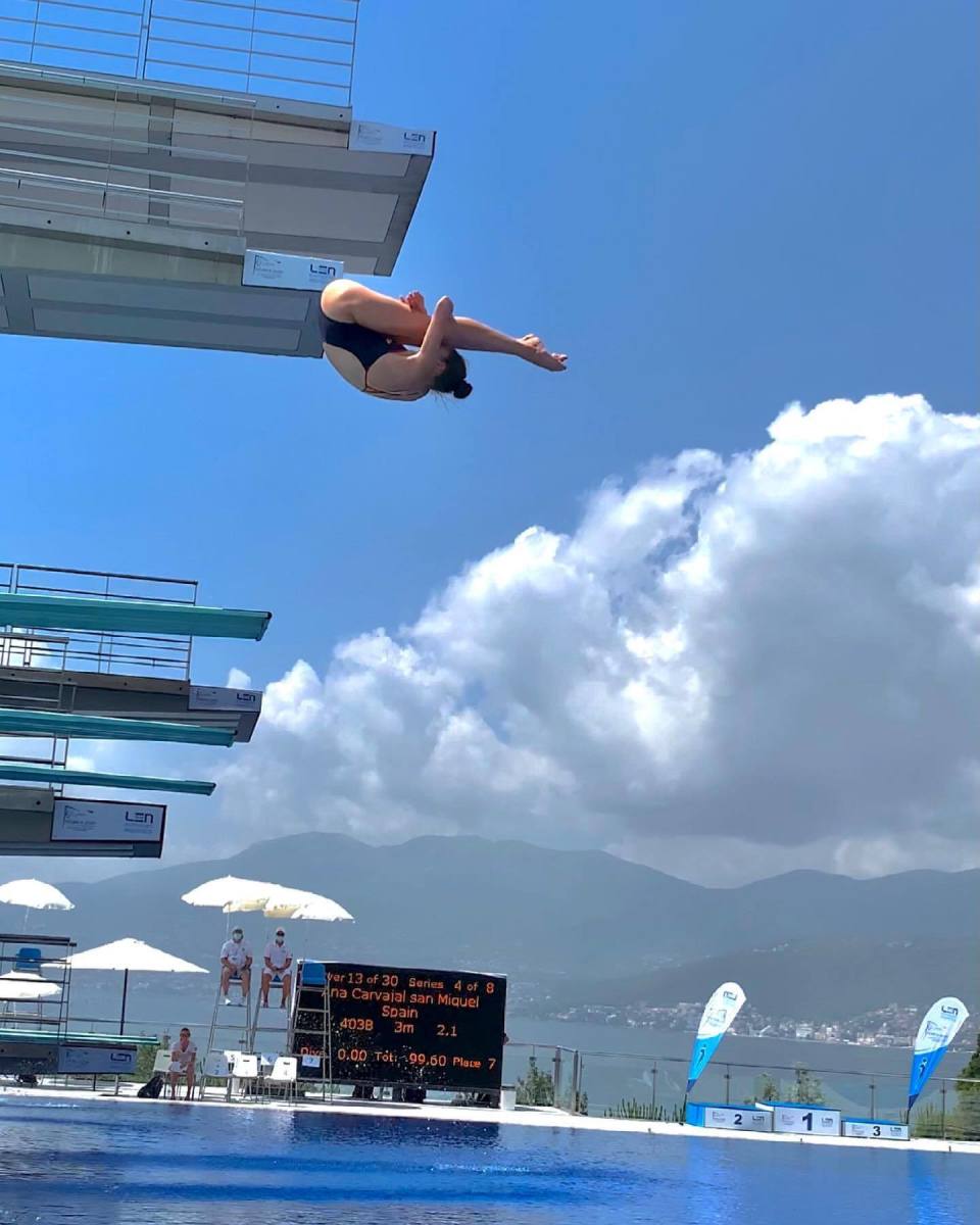 瓦努阿图跳水选手冠军夺冠,勇夺赛场 瓦努阿图跳水选手冠军夺冠,勇夺赛场