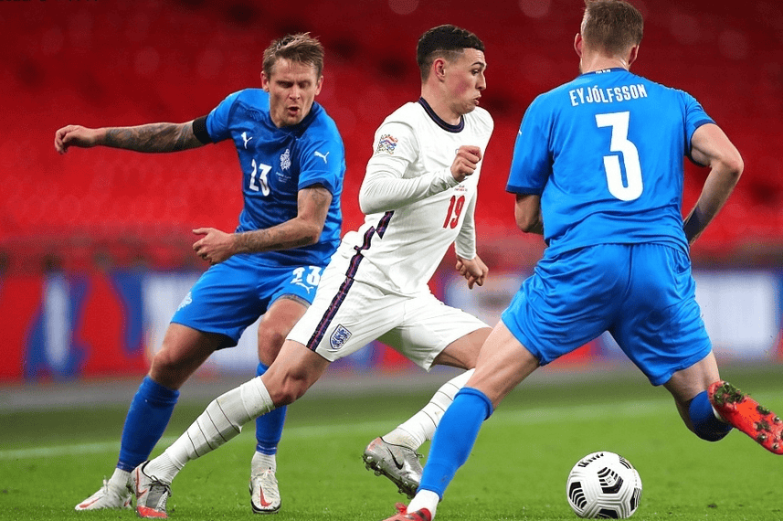 欧洲球员在国际友谊赛中展现出色技术 欧洲球员在国际友谊赛中展现出色技术