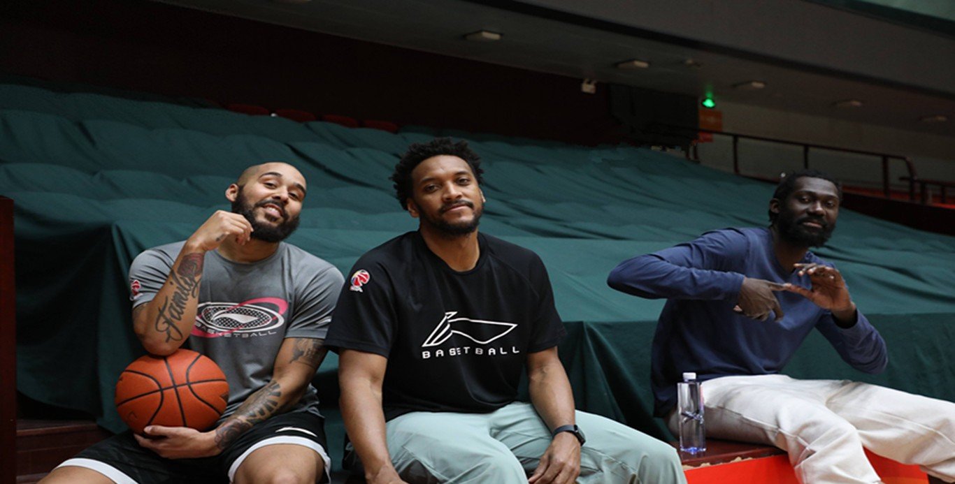 厄立特里亚队将在下月展开一场紧张较量的简单介绍