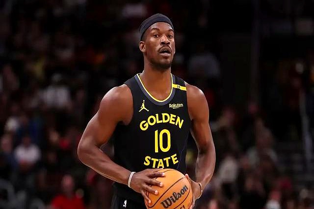 勇士连续击败独行侠,取得胜利 勇士连续击败独行侠,取得胜利