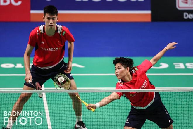 包含丹麦队翻盘印尼队，郑思维带队取胜的词条