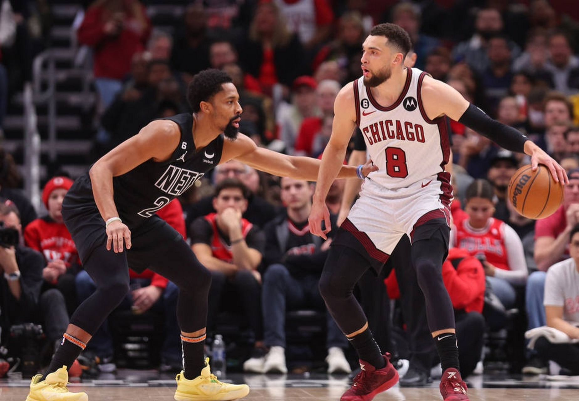 包含公牛碾压篮网，詹姆斯惊艳四座的词条